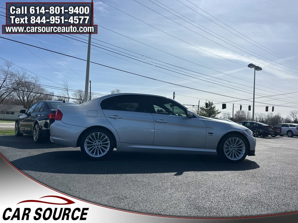 Used 2011 BMW 335i xDrive 335i xDrive image 6