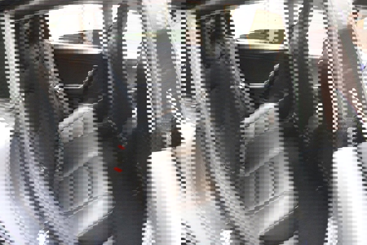 Used 2022 Tesla Model 3 Long Range image 34