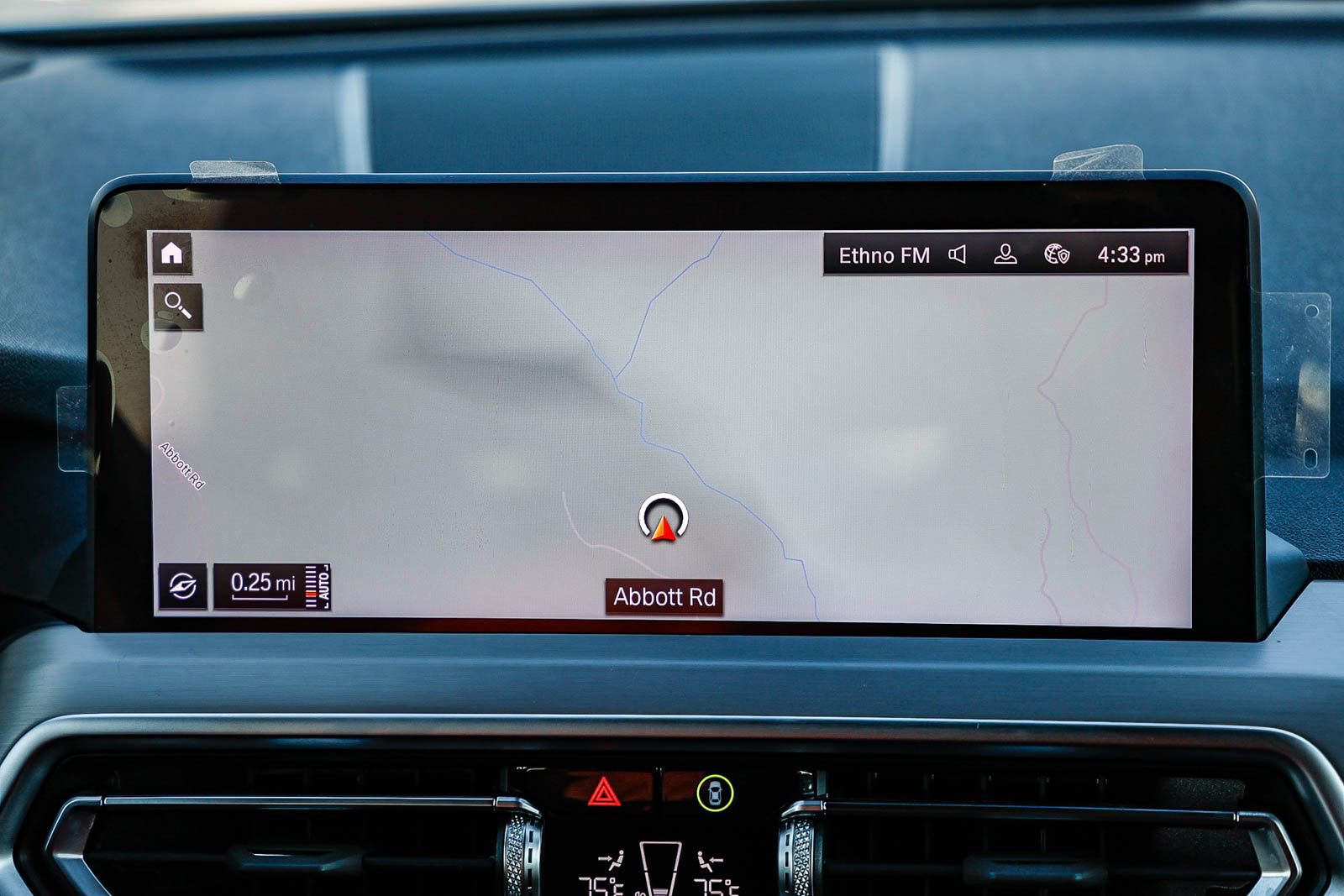 Used 2023 BMW X3 xDrive30i w/ Premium Package image 12