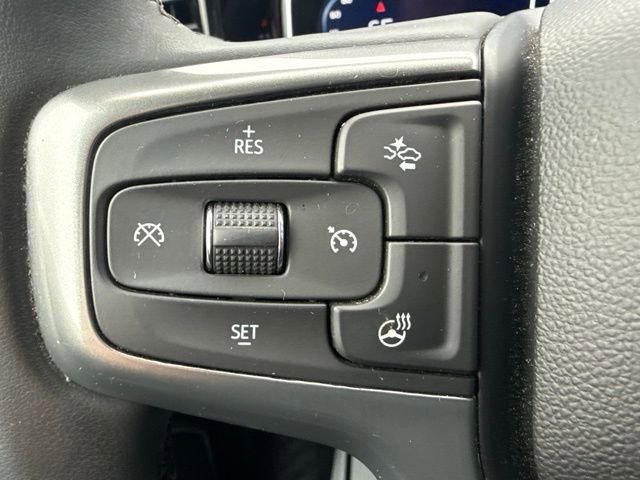 Used 2023 Chevrolet Silverado 1500 LT AWD/4WD image 20
