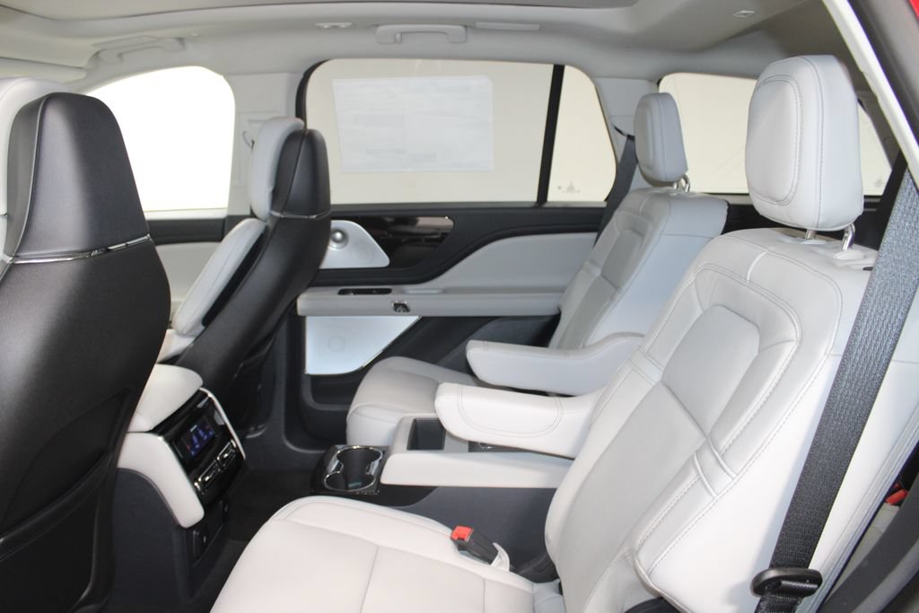 New 2026 Lincoln Aviator Reserve AWD/4WD image 23