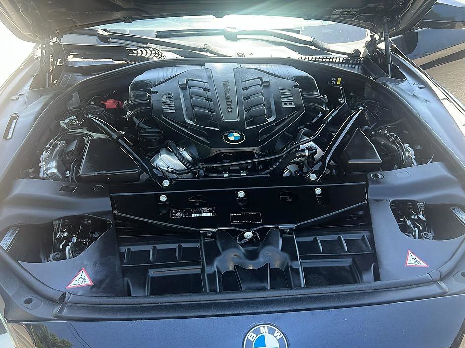 Used 2015 BMW 650i Coupe RWD image 9