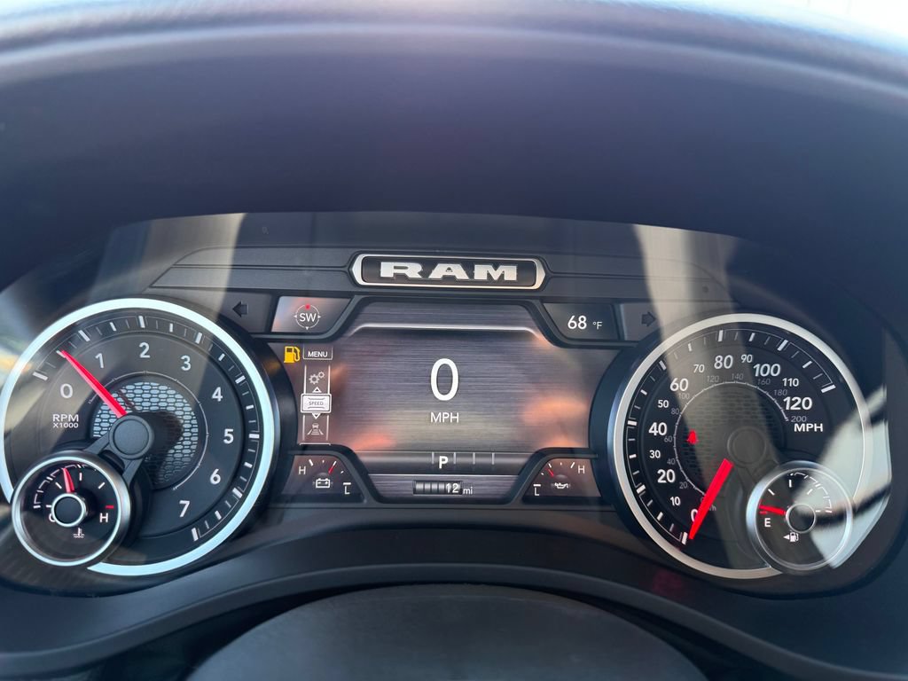 New 2026 RAM 1500 Warlock AWD/4WD image 15