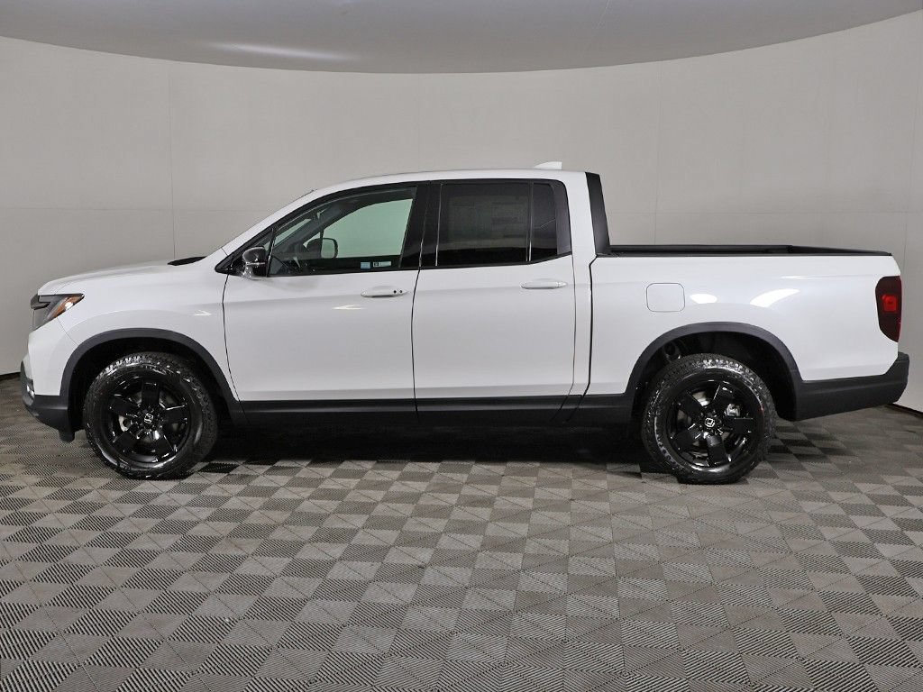 New 2026 Honda Ridgeline Black Edition image 10