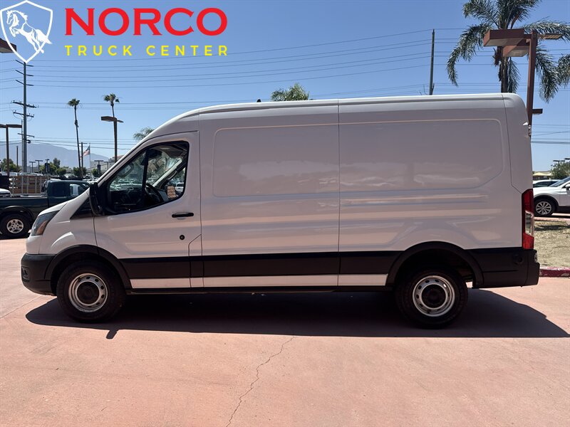 Used 2024 Ford Transit 150 148 Medium Roof RWD image 5
