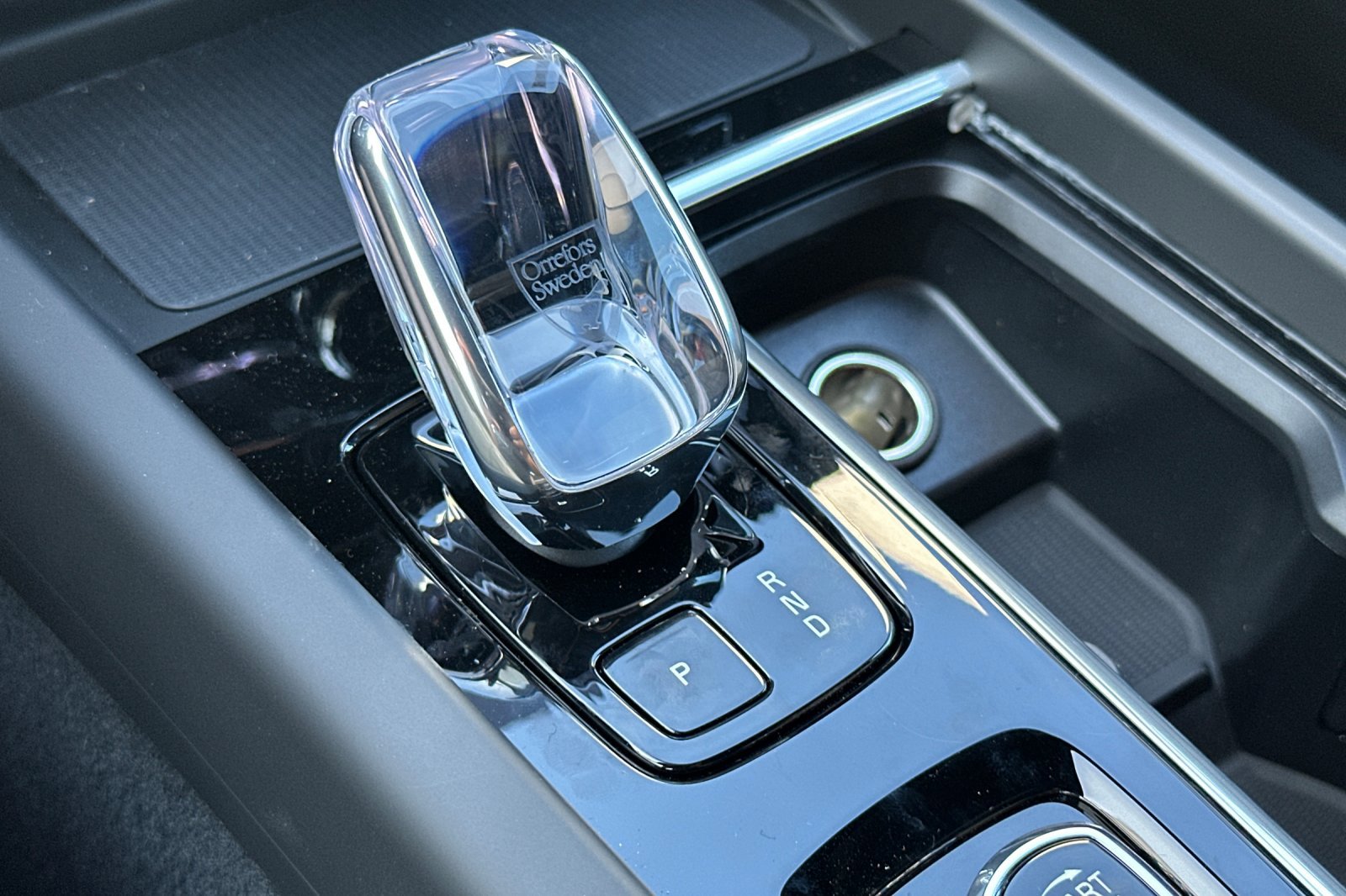 New 2026 Volvo XC60 B5 Plus w/ Climate Package image 19