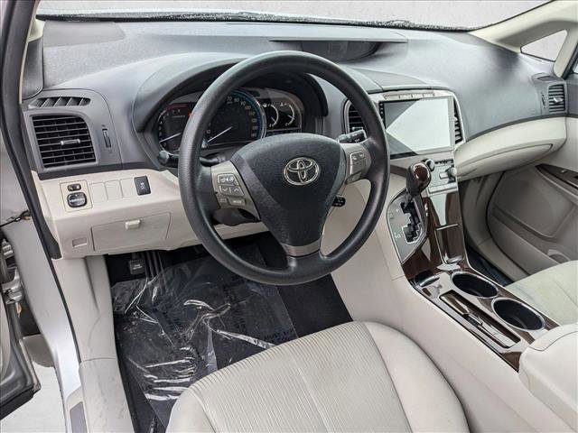 Used 2011 Toyota Venza FWD image 10