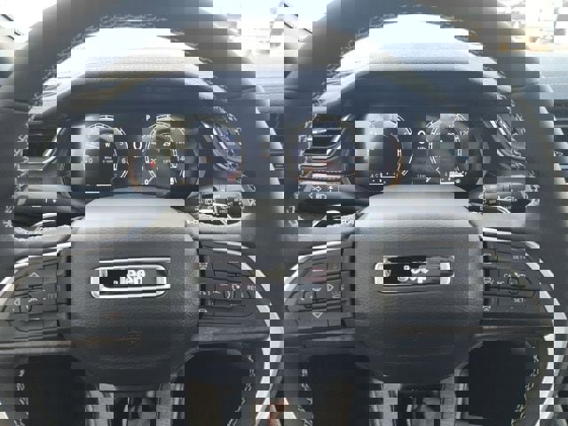 New 2025 Jeep Grand Cherokee Limited image 15