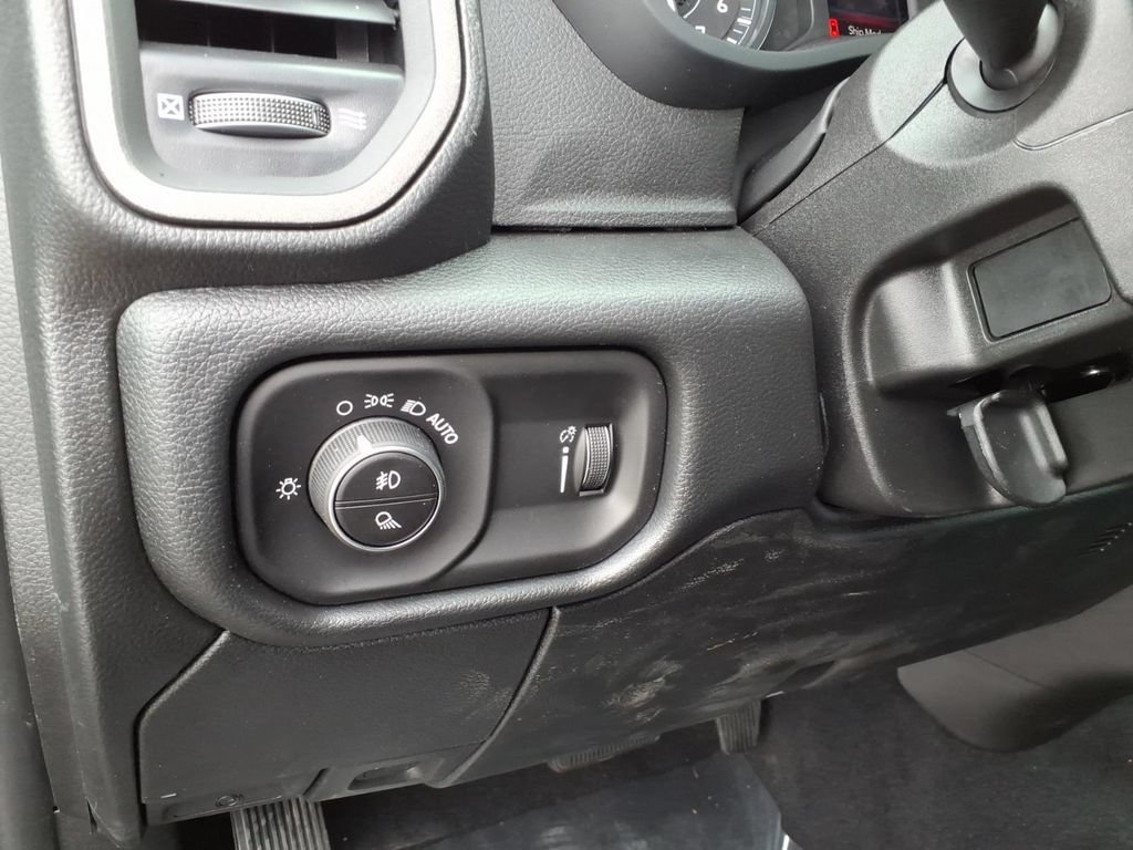 New 2026 RAM 2500 Tradesman AWD/4WD image 10