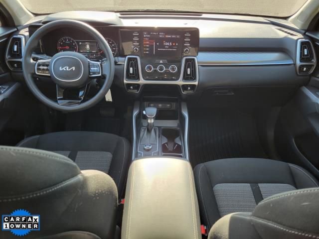 Used 2022 Kia Sorento LX FWD image 11