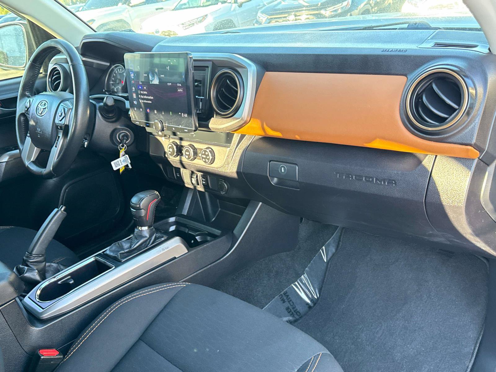 Used 2019 Toyota Tacoma SR5 RWD image 23