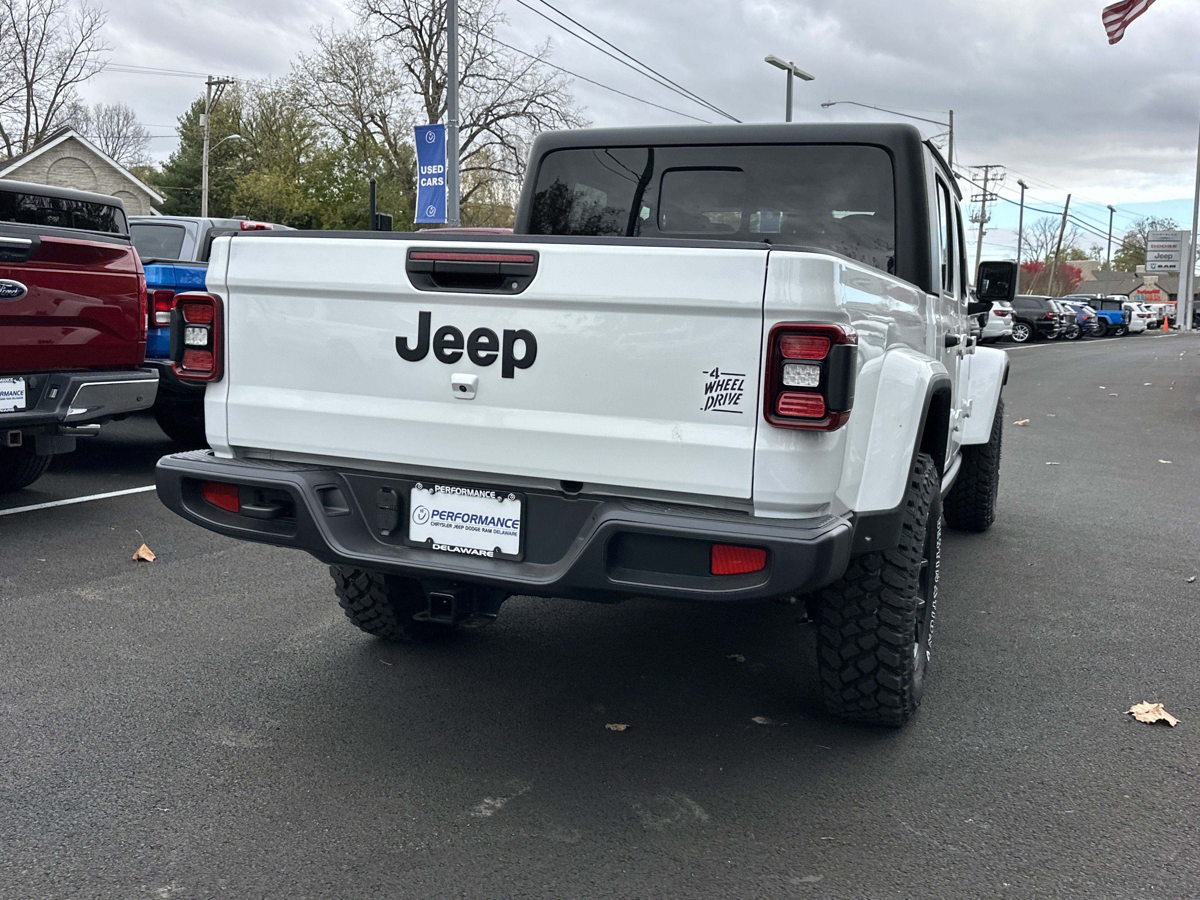 New 2026 Jeep Gladiator Willys image 15