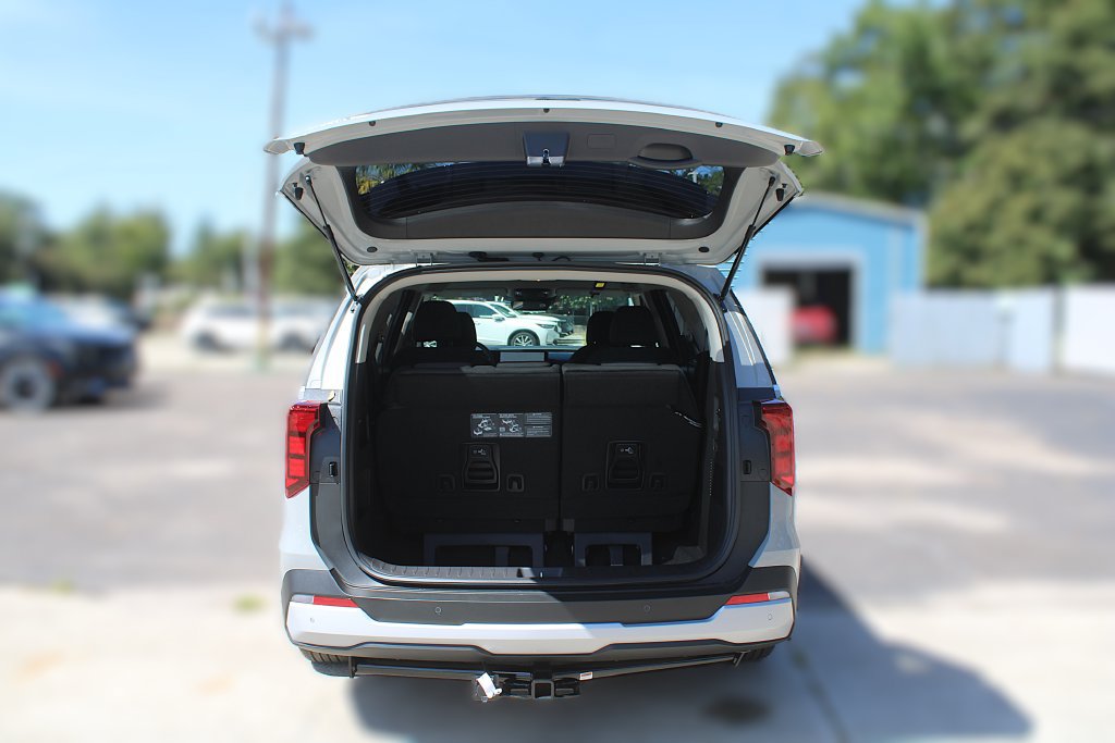 New 2027 Kia Carnival LX FWD image 12