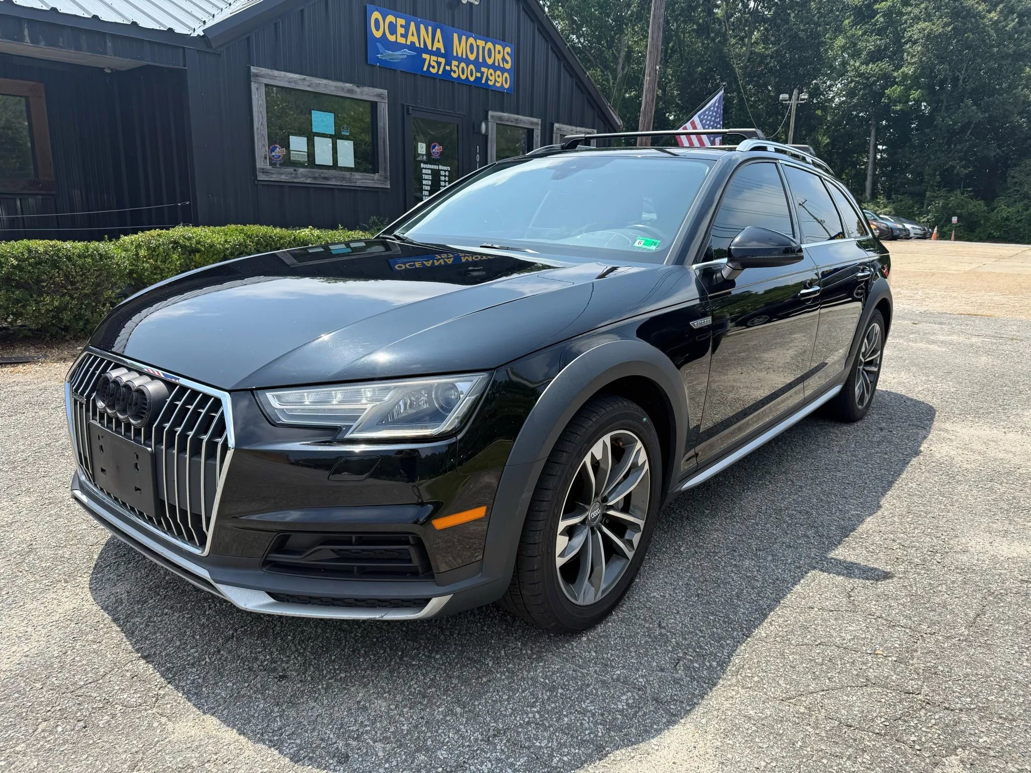 Used 2017 Audi A4 2.0T allroad Premium w/ Convenience Package image 9
