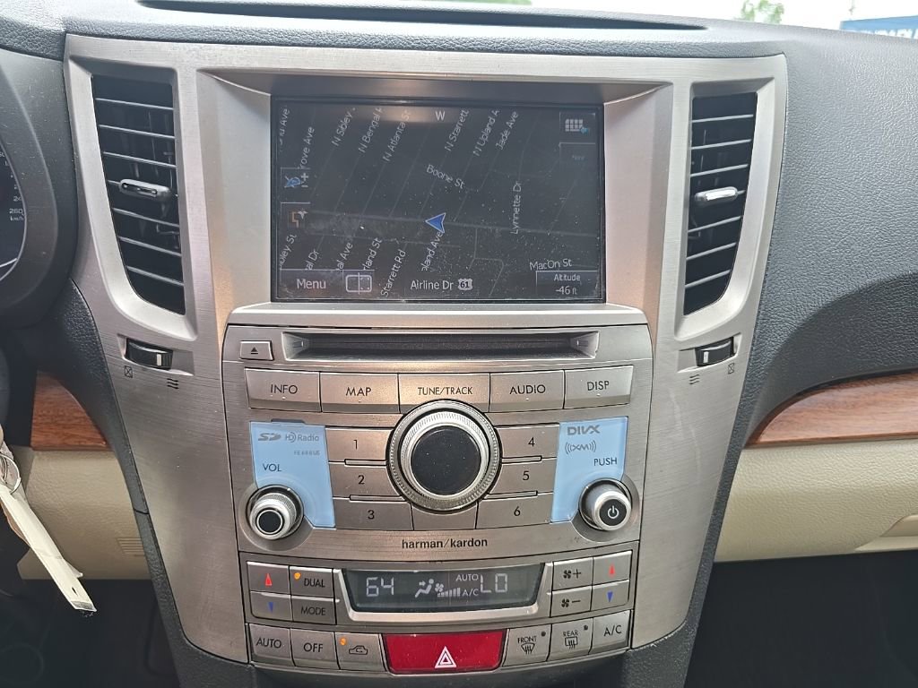 Used 2013 Subaru Outback 3.6R Limited image 18