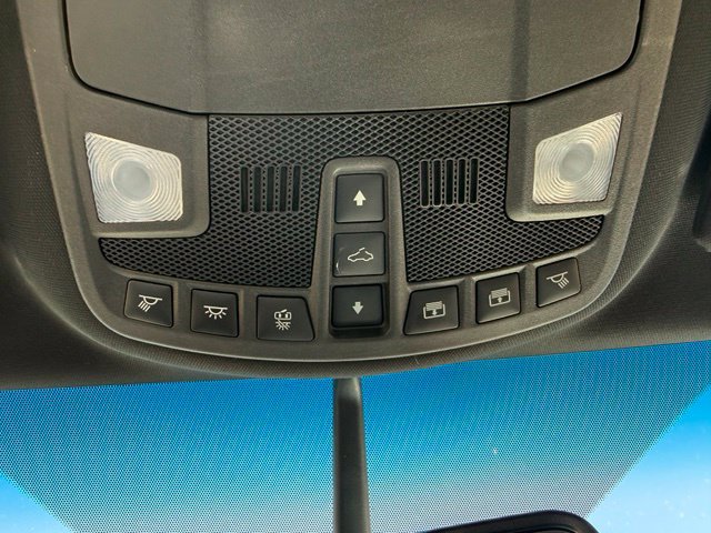 Used 2017 Lincoln MKX Reserve AWD/4WD image 23