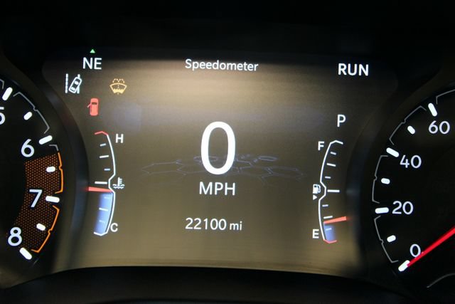 Used 2023 Jeep Compass Limited w/ Sun and Sound Group AWD/4WD image 23