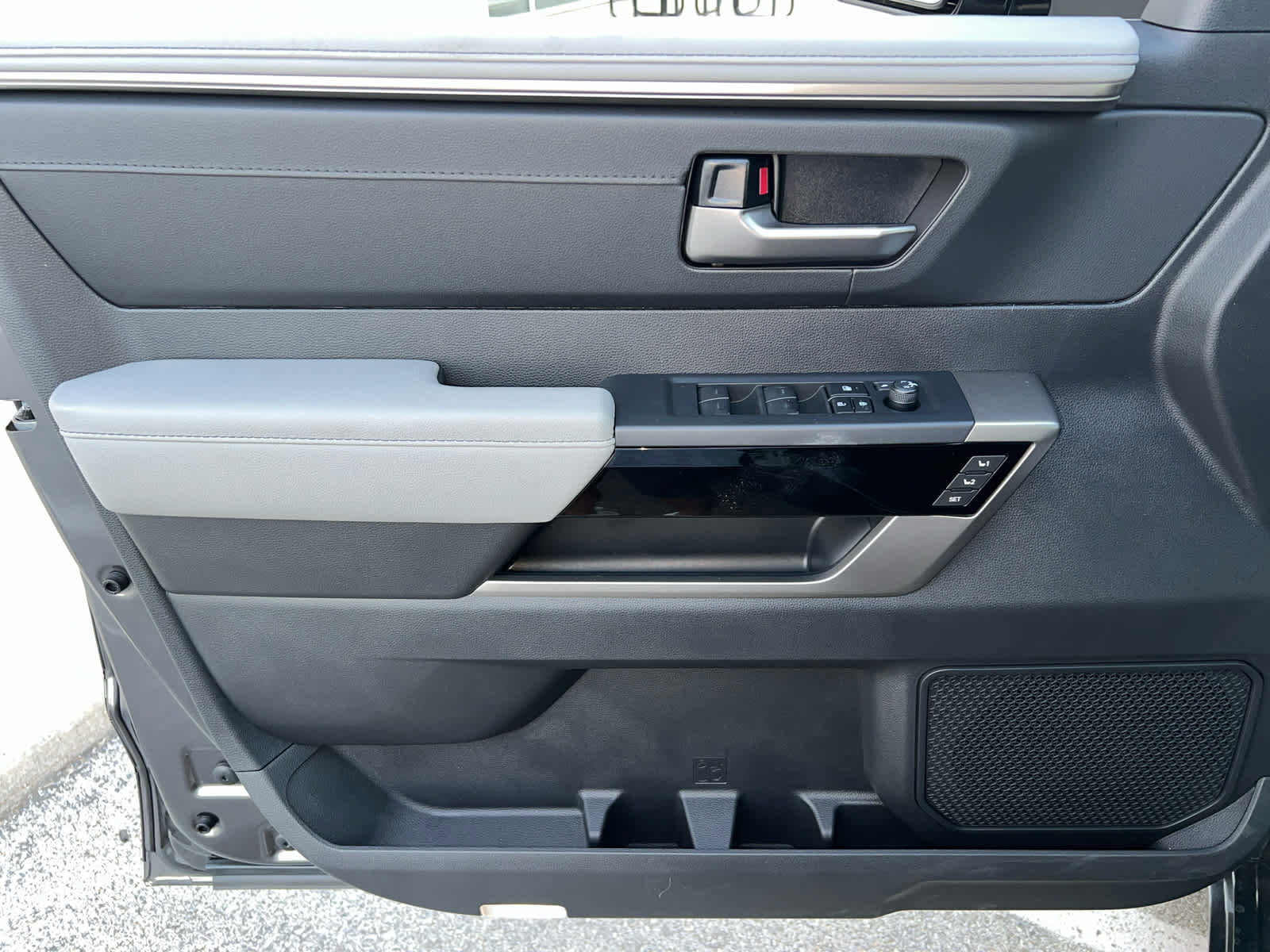 New 2026 Toyota Tundra Limited image 14