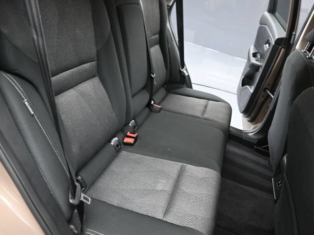 Used 2025 Nissan Rogue SV AWD/4WD image 26