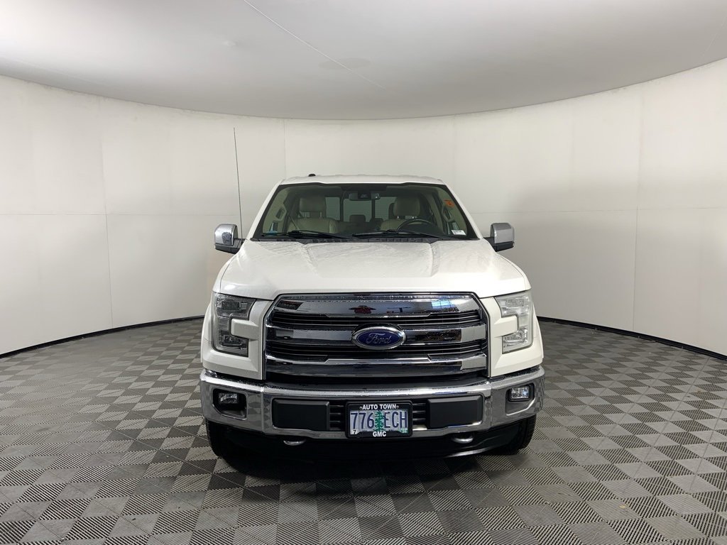 Used 2015 Ford F150 Lariat w/ Equipment Group 502A Luxury image 4