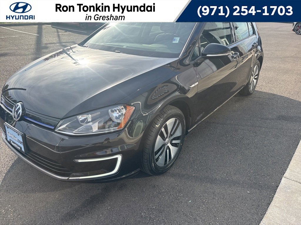 Used 2016 Volkswagen e-Golf SE