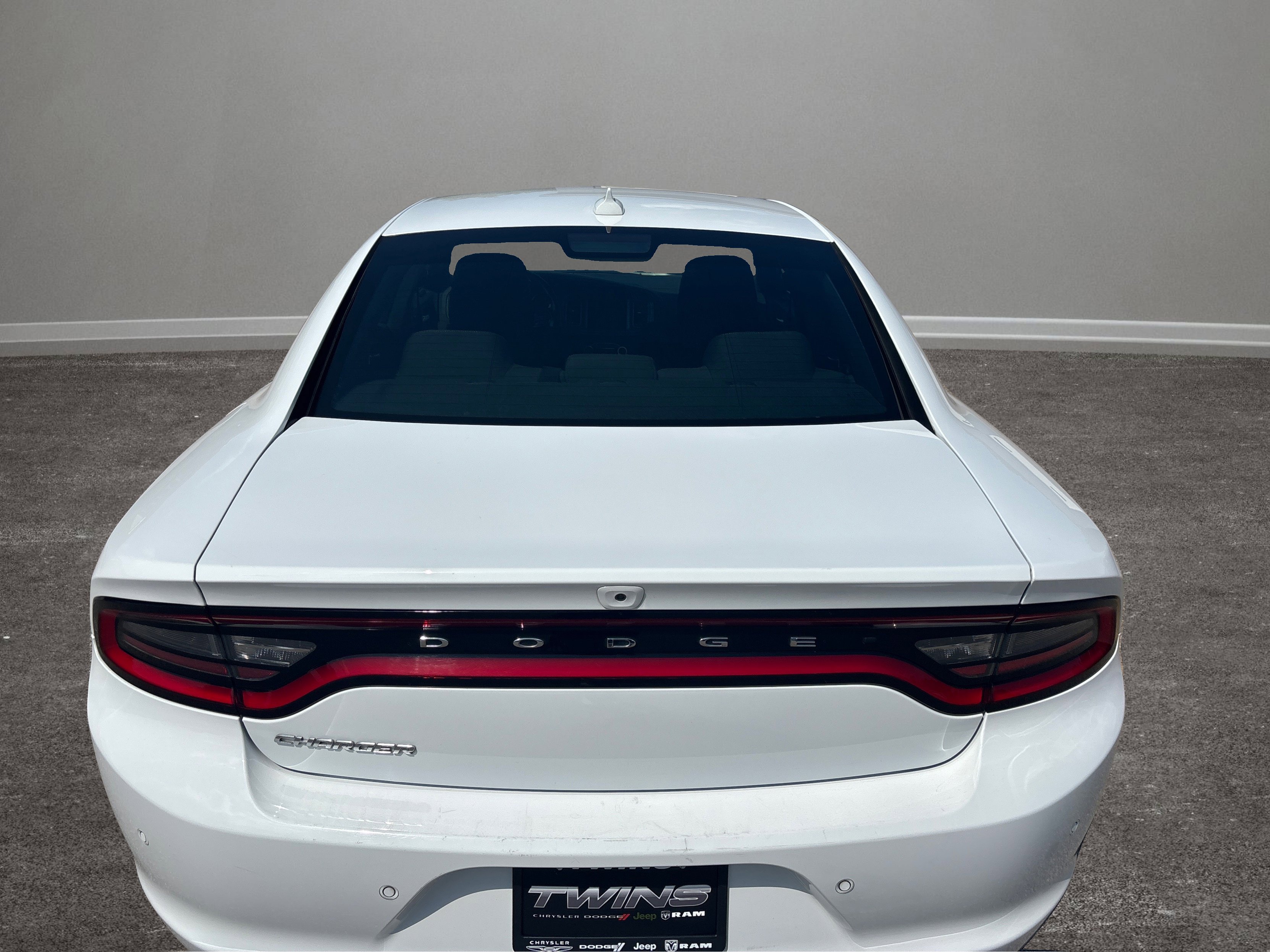 Used 2023 Dodge Charger SXT image 28