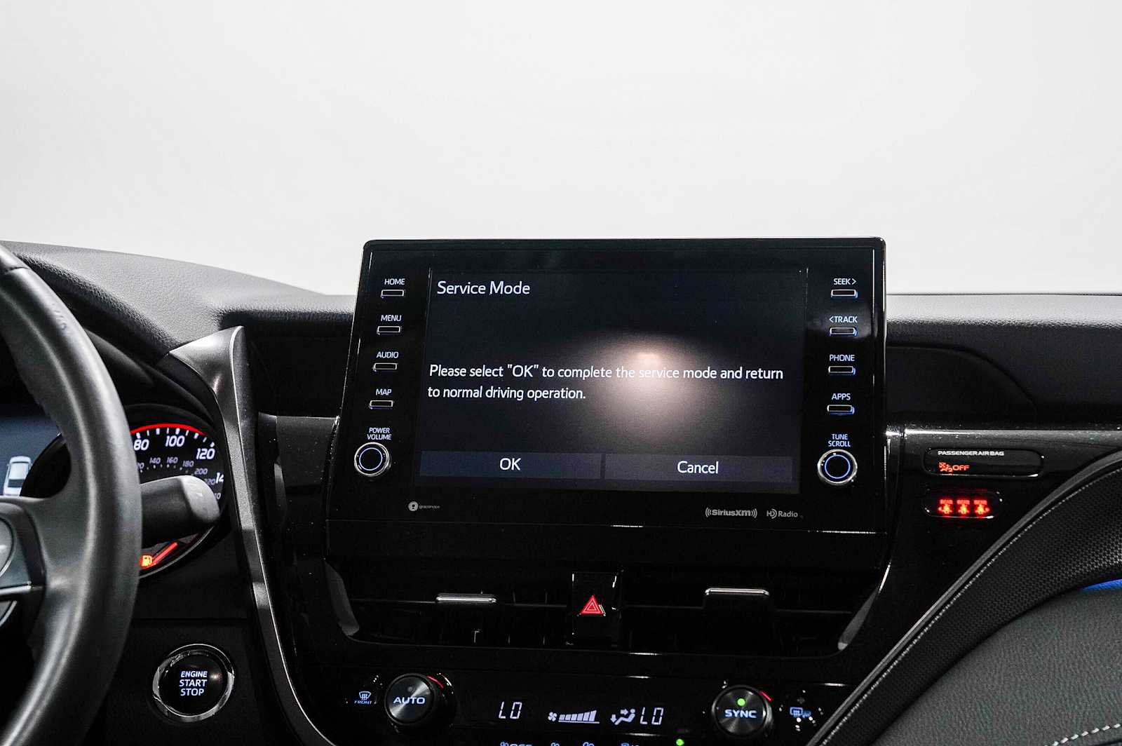 Used 2024 Toyota Camry XSE w/ Blackout Package (TMS) FWD image 14