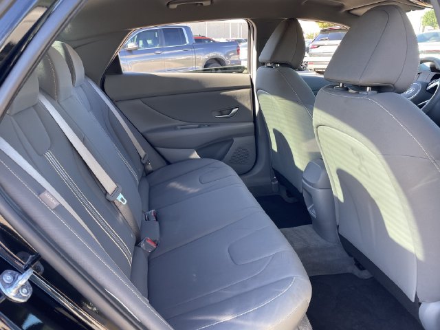 Used 2026 Hyundai Elantra Sport FWD image 26