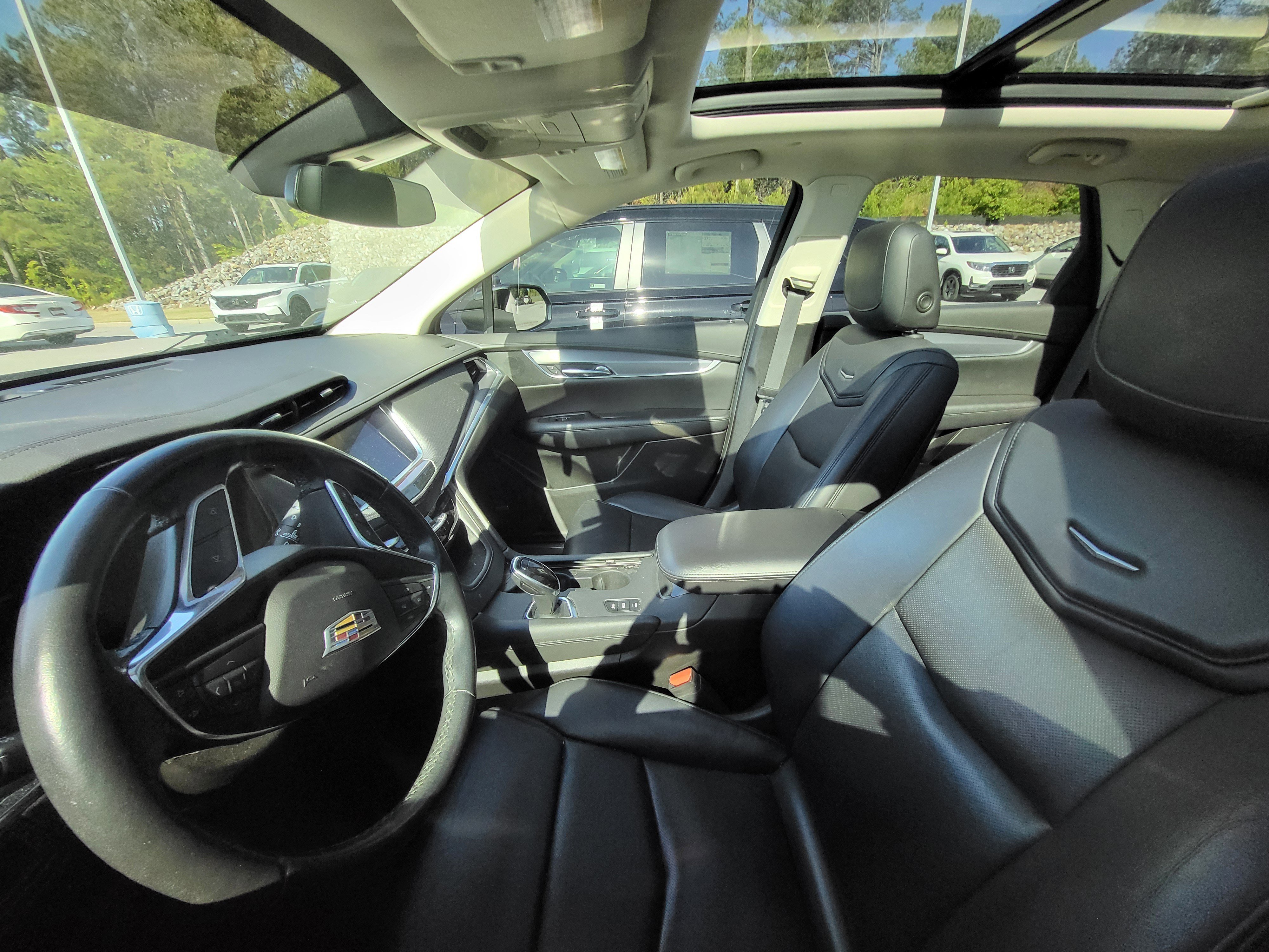 Used 2019 Cadillac XT5 Luxury AWD/4WD image 10