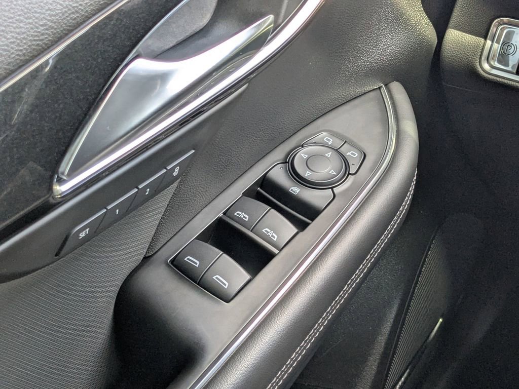 Used 2024 Buick Envision Preferred image 19