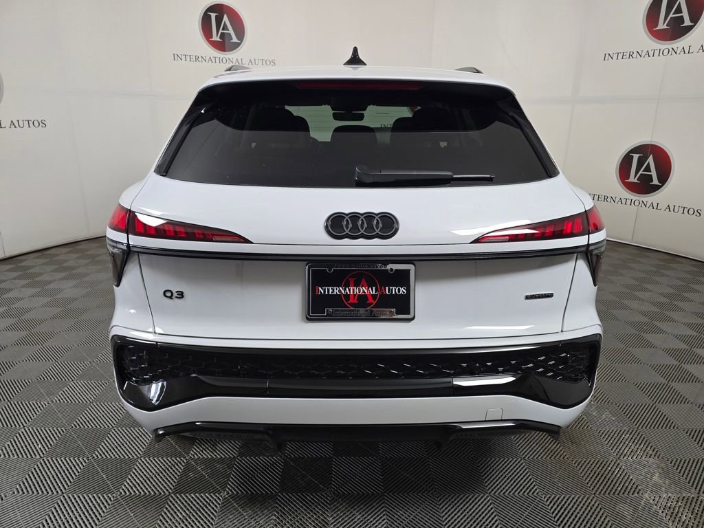 New 2026 Audi Q3 quattro 2.0T AWD/4WD image 8