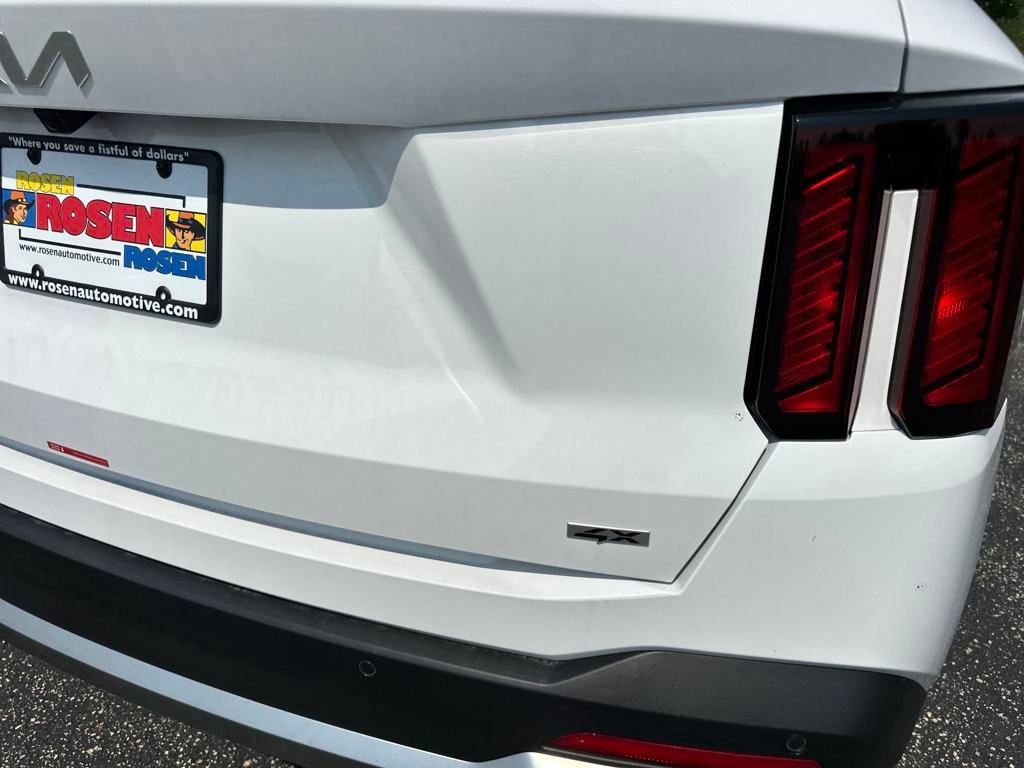 New 2025 Kia Sorento S image 36