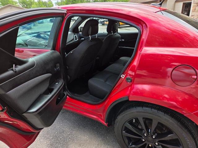 Used 2013 Dodge Avenger SE w/ Blacktop Pkg FWD image 34