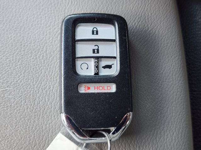 Used 2017 Honda CR-V Touring image 36