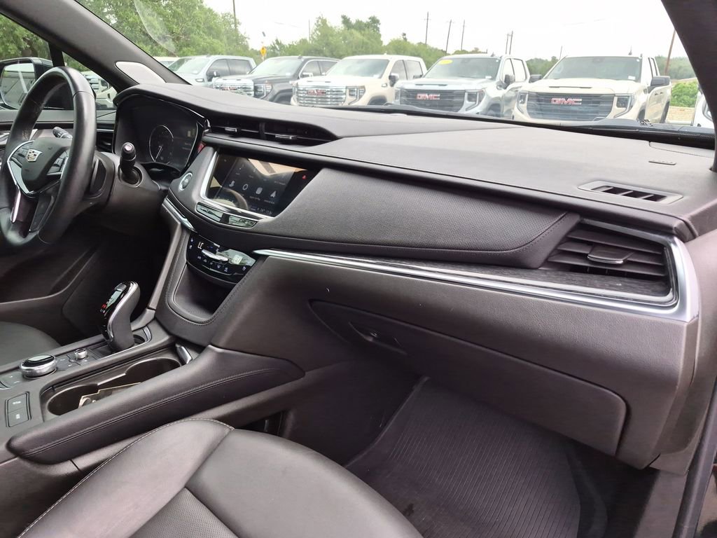 Used 2023 Cadillac XT5 Premium Luxury w/ LPO, Floor Liner Package FWD image 38