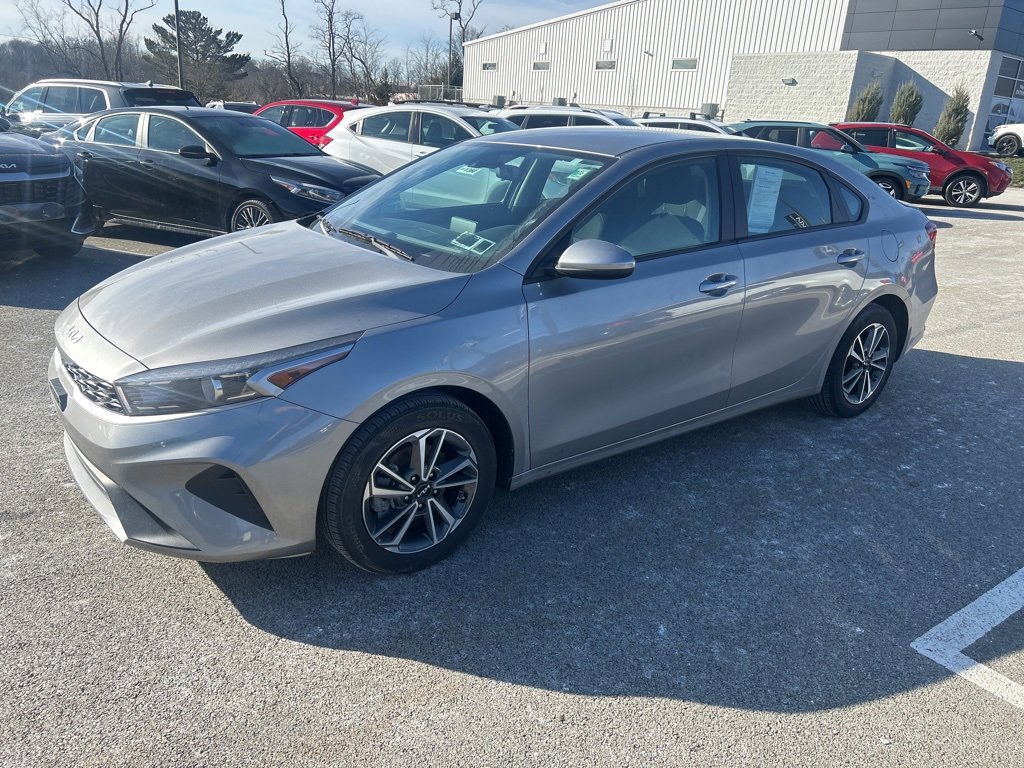 Certified 2023 Kia Forte LXS image 3