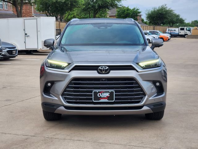 Used 2025 Toyota Grand Highlander FWD image 10