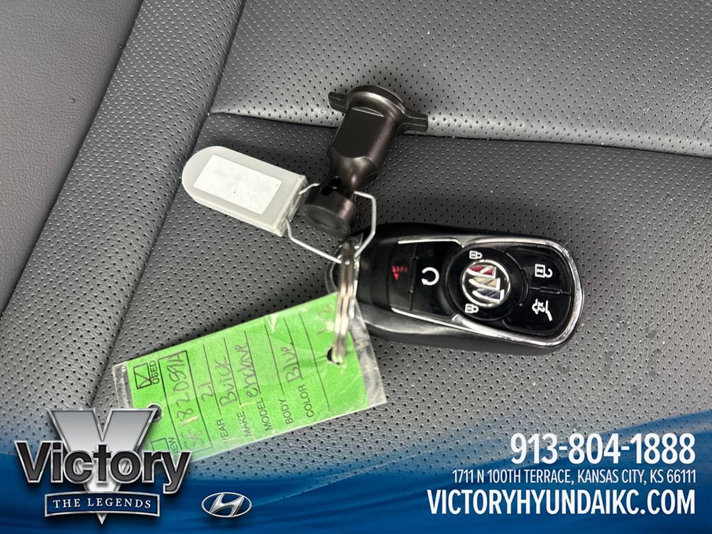 Used 2021 Buick Enclave Premium w/ Sun and Sites Package AWD/4WD image 23
