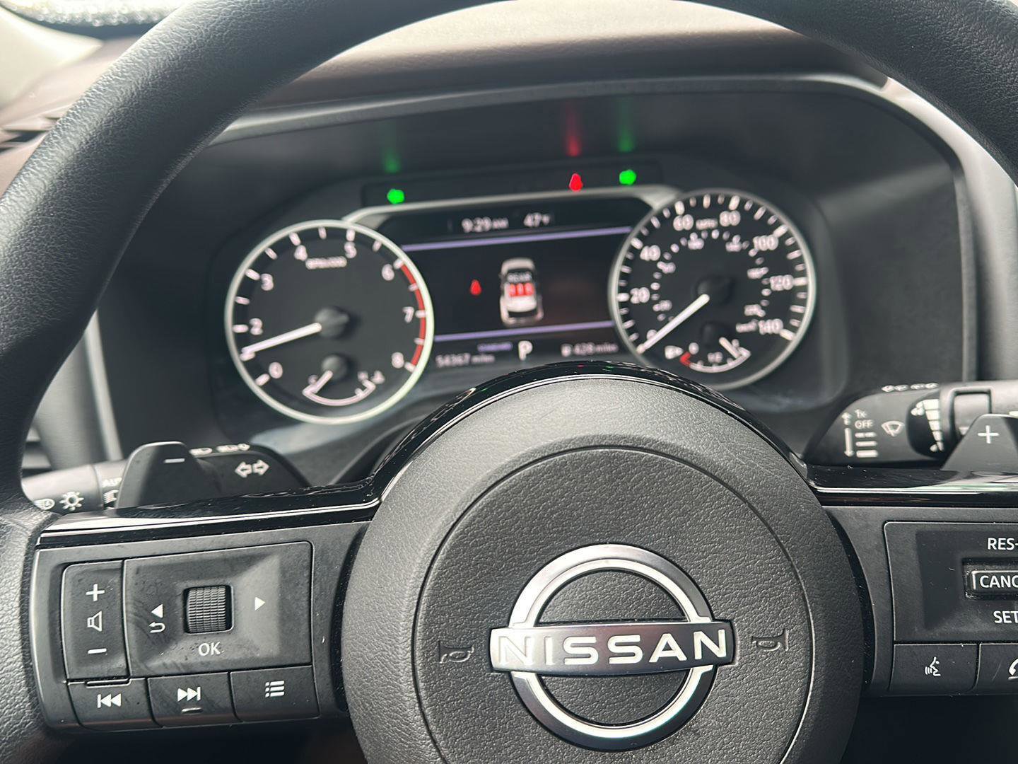 Used 2023 Nissan Rogue SV FWD image 20