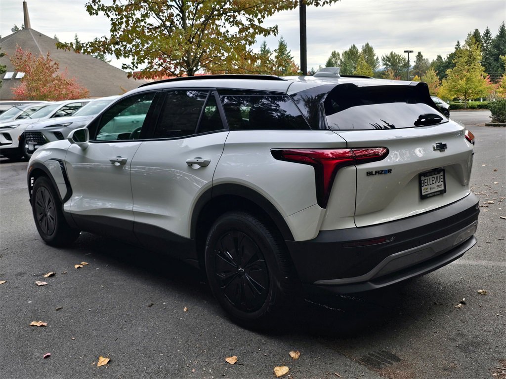 New 2026 Chevrolet Blazer EV LT image 3