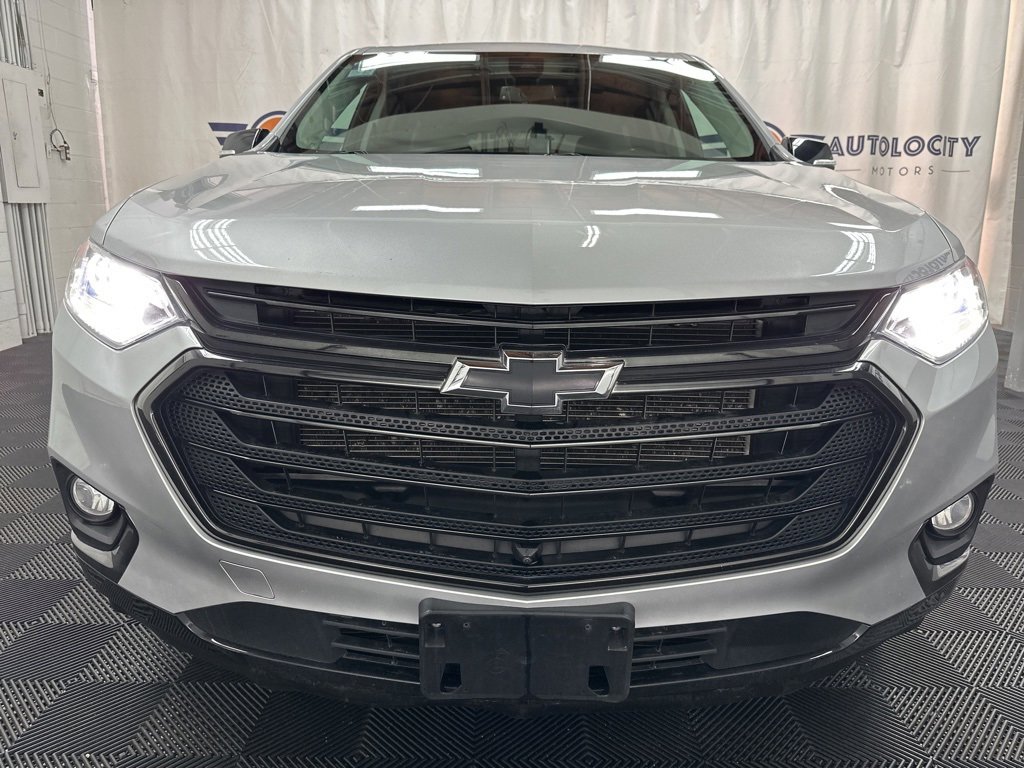 Used 2021 Chevrolet Traverse Premier w/ Redline Edition image 3