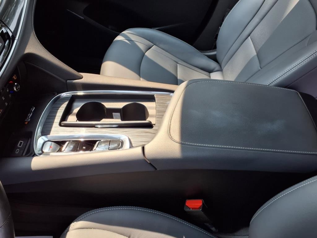 Certified 2023 Buick Enclave Premium image 46