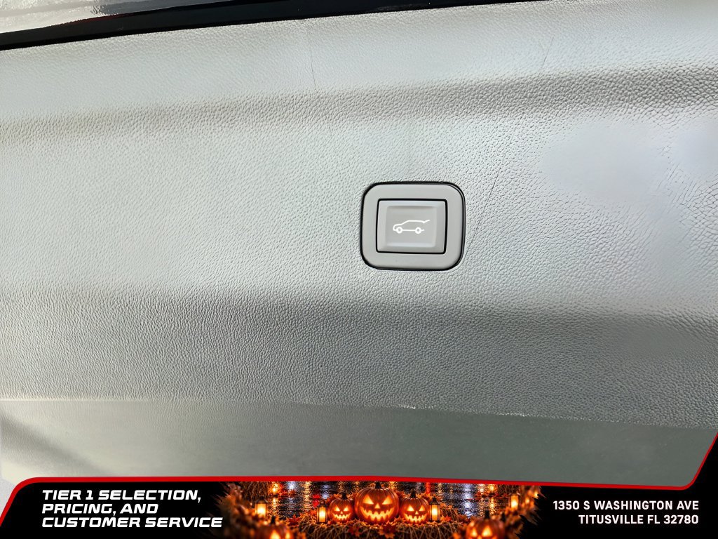 New 2026 GMC Yukon XL Denali w/ Denali Reserve Package AWD/4WD image 25