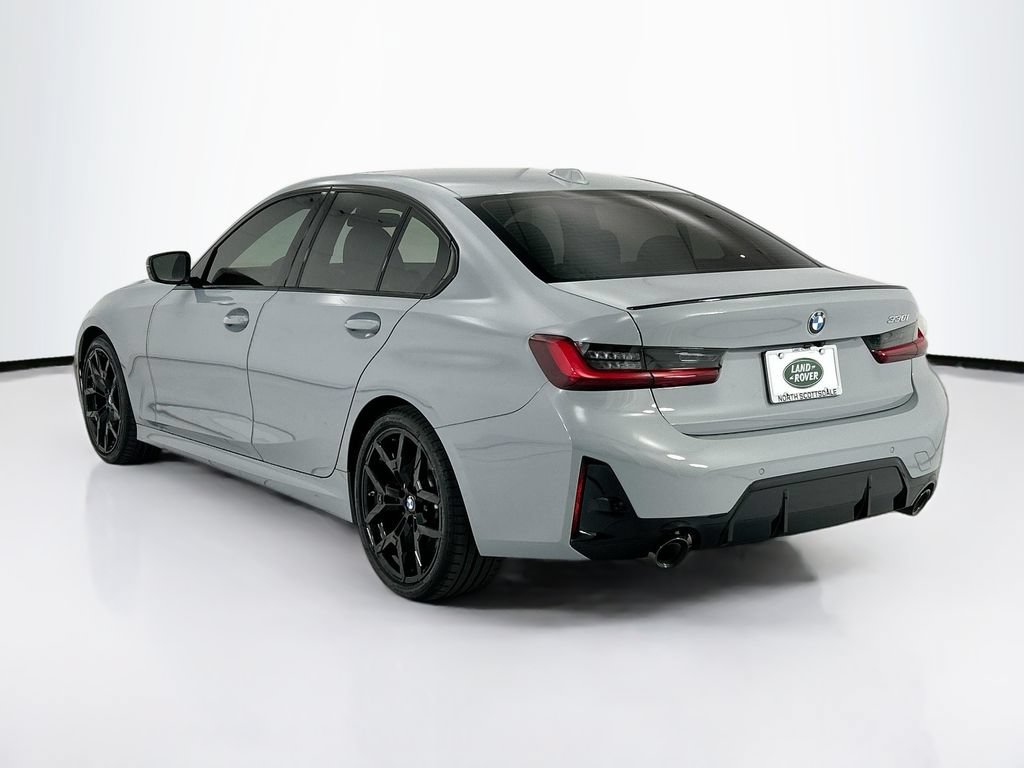 Used 2026 BMW 330i Sedan w/ M Sport Package RWD image 7