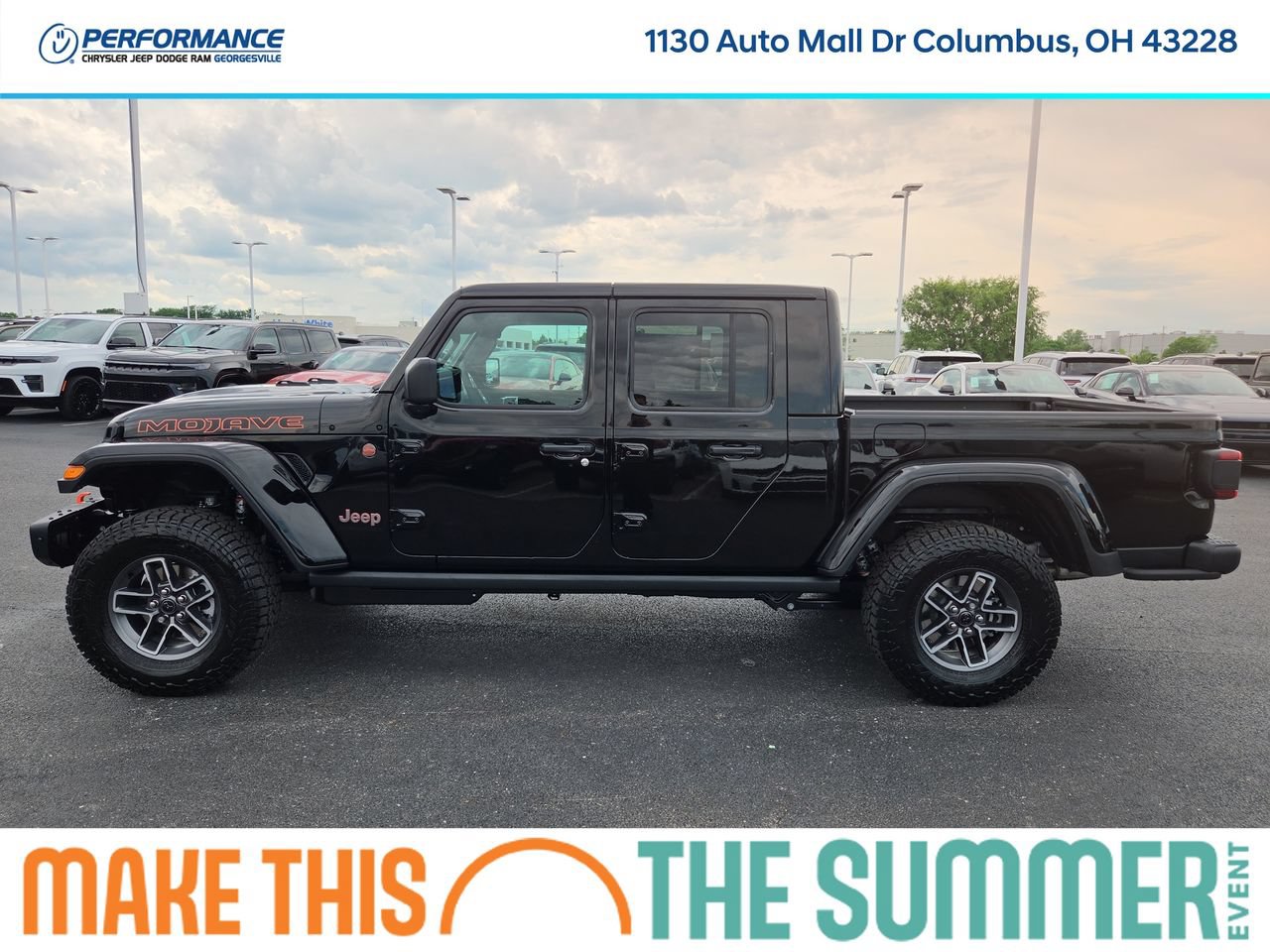 New 2026 Jeep Gladiator Mojave w/ Steel Bumper Group AWD/4WD image 4