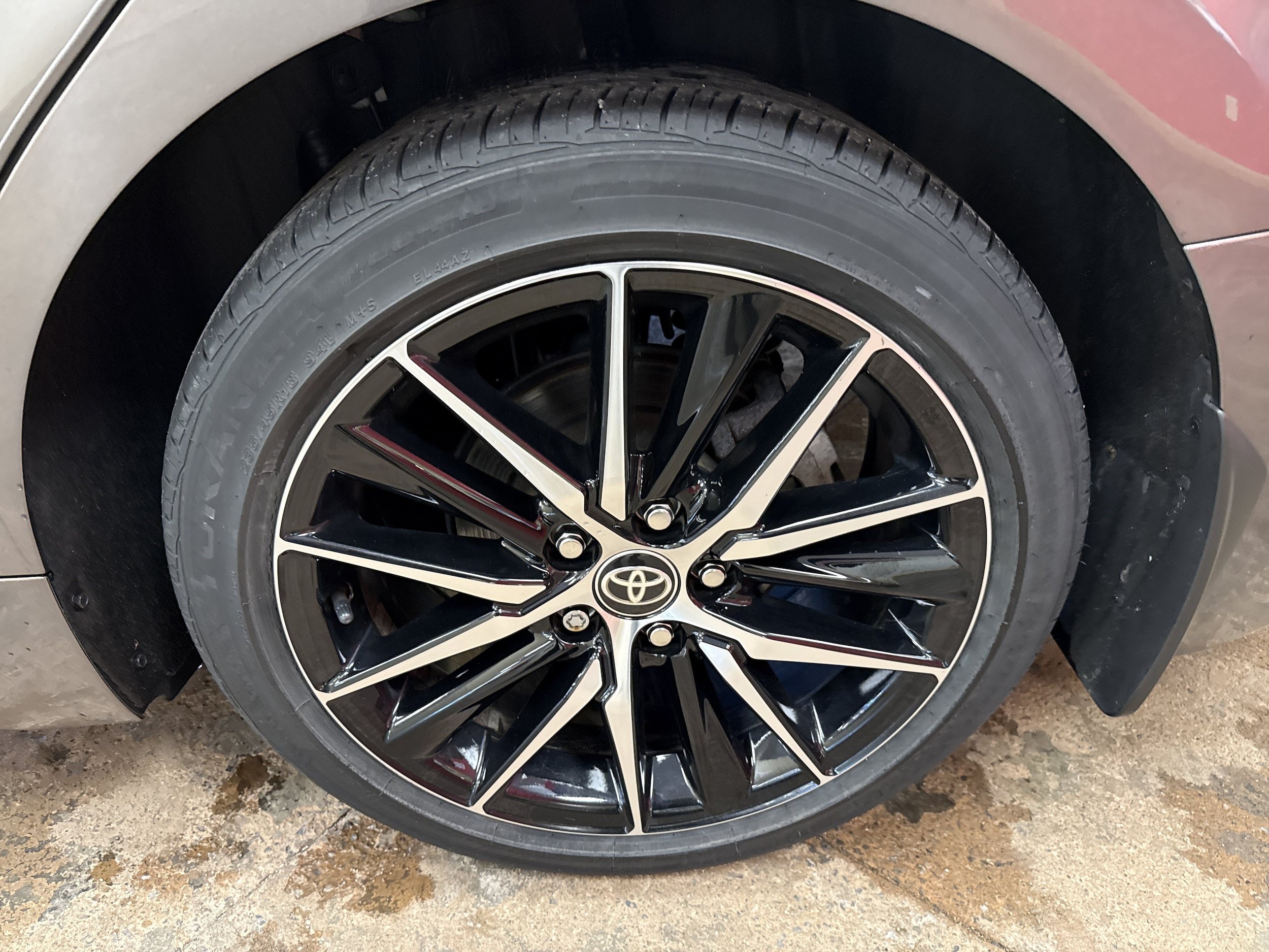 Certified 2024 Toyota Camry SE FWD image 6