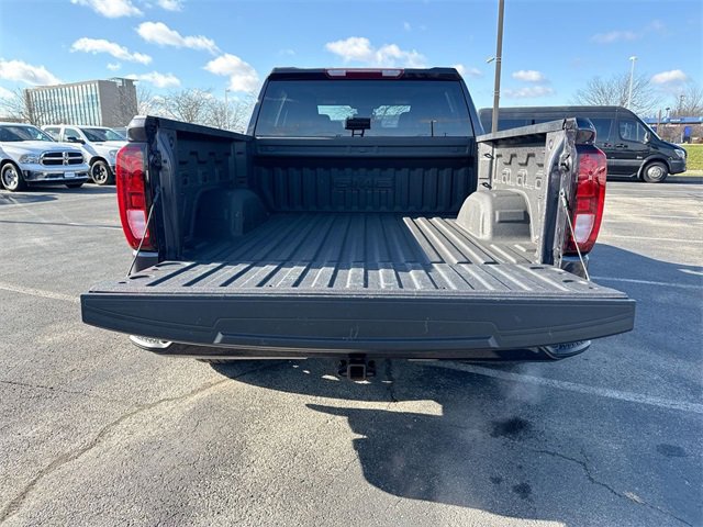 Used 2023 GMC Sierra 1500 Elevation image 24