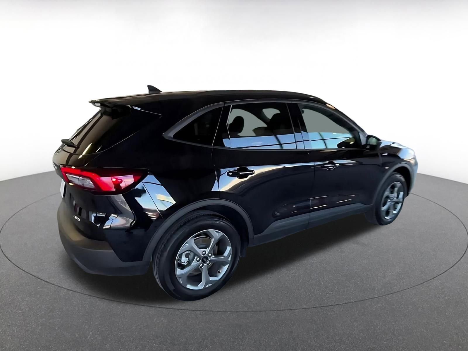 Used 2025 Ford Escape ST-Line image 20