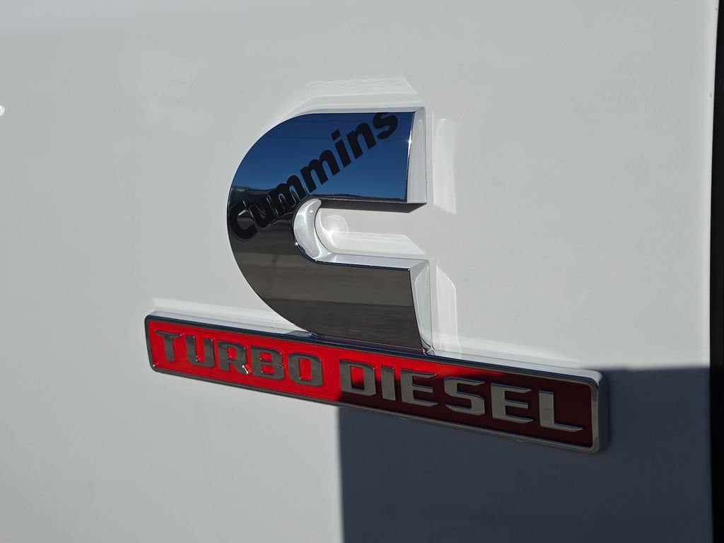 Used 2025 RAM 3500 Tradesman w/ Chrome Appearance Group image 12