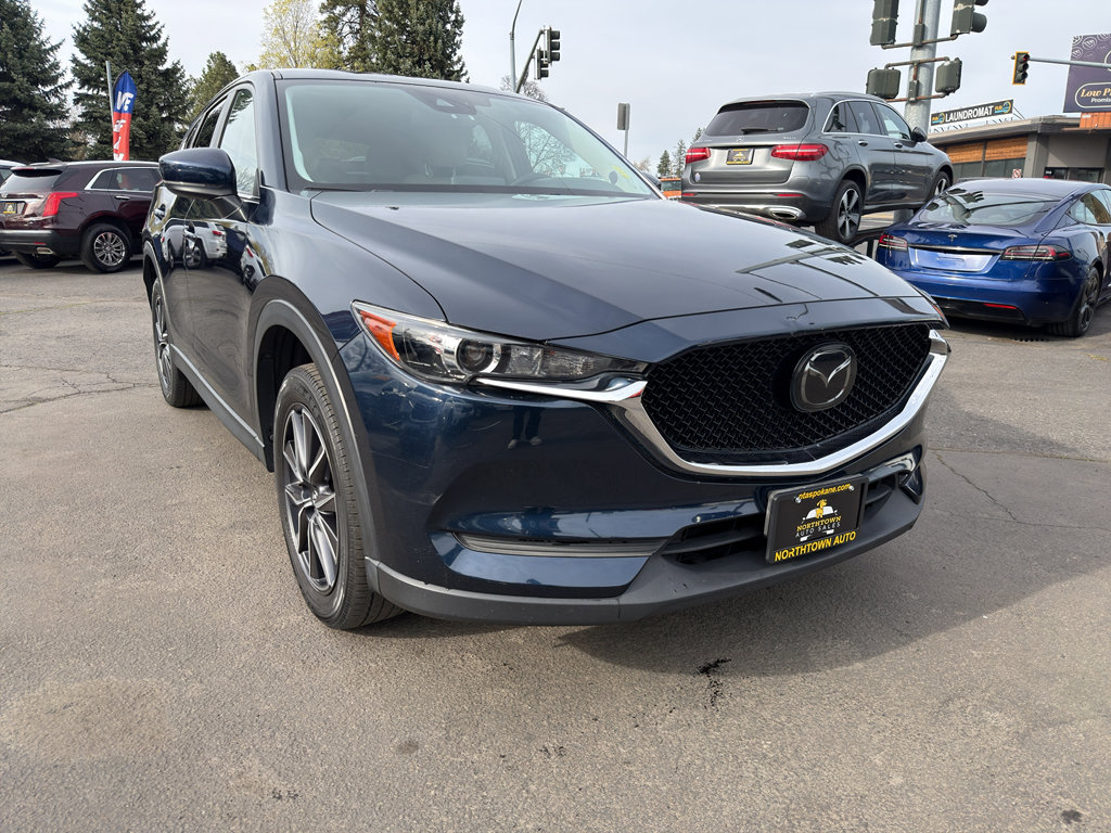 Used 2018 MAZDA CX-5 Touring w/ Preferred Equipment Package AWD/4WD image 11